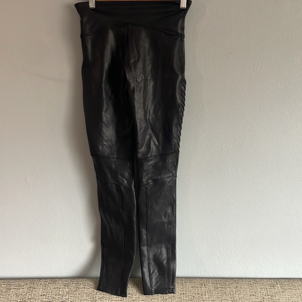 Spanx Faux Leather Black Moto Leggings Size S - Picture 3 of 11